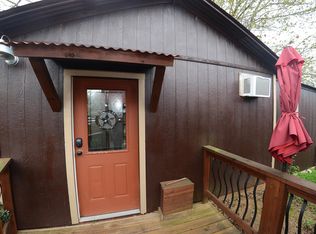 412 W Day St UNIT 2, Denison, TX 75020