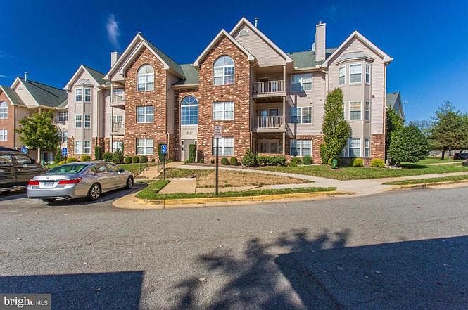 1st image of 4112 Monument Ct Unit 204