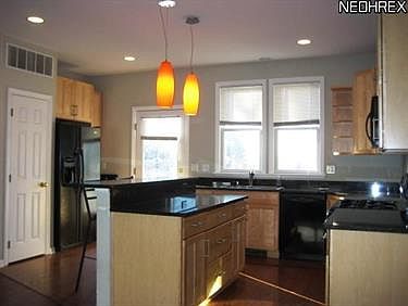 4th image of 3714 Longwood Ct