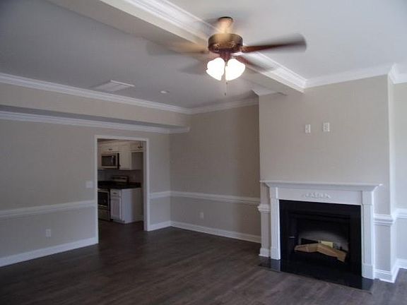 2nd image of 4194 Pickering Dr