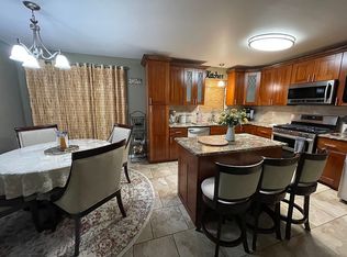 829 Vanderbilt Ter SE, Leesburg, VA