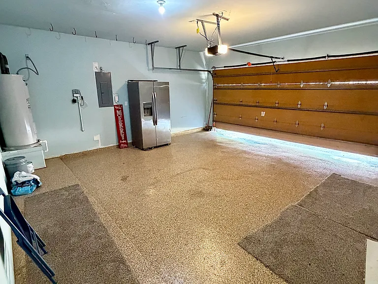 2-car garage