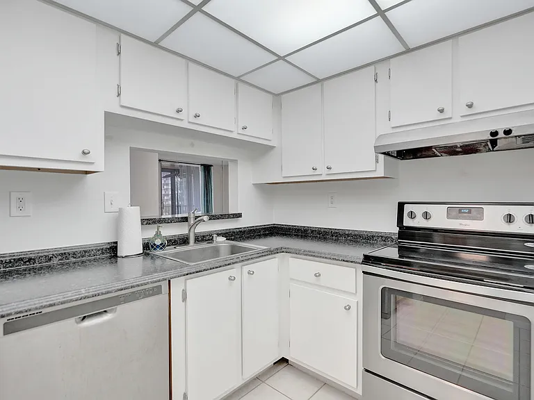 740 S Federal Hwy #312 — Photo 14