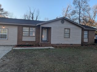 1122 Barwin Dr, Fayetteville, NC 28304