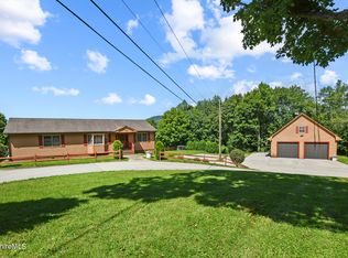 222 Brough Rd, Cheshire, MA 01225