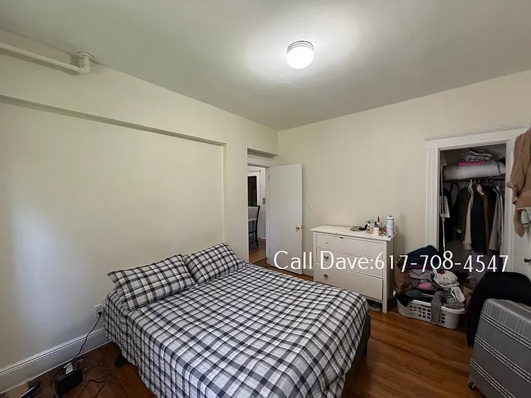 1800 Commonwealth Ave #4 — Photo 9