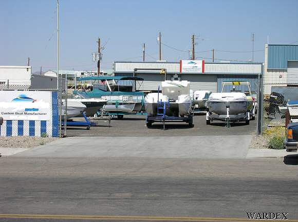 1st image of 1609 Acoma Blvd W
