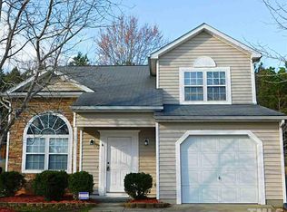 6 Kitty Hawk Ct, Durham, NC 27703