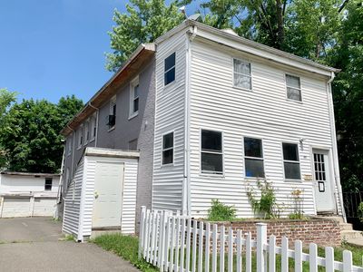 31 Edgewood St, Hartford, CT, 06112