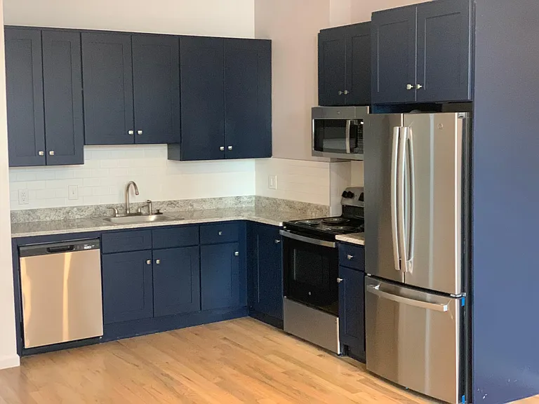 123 N High St #1-2 — Photo 15