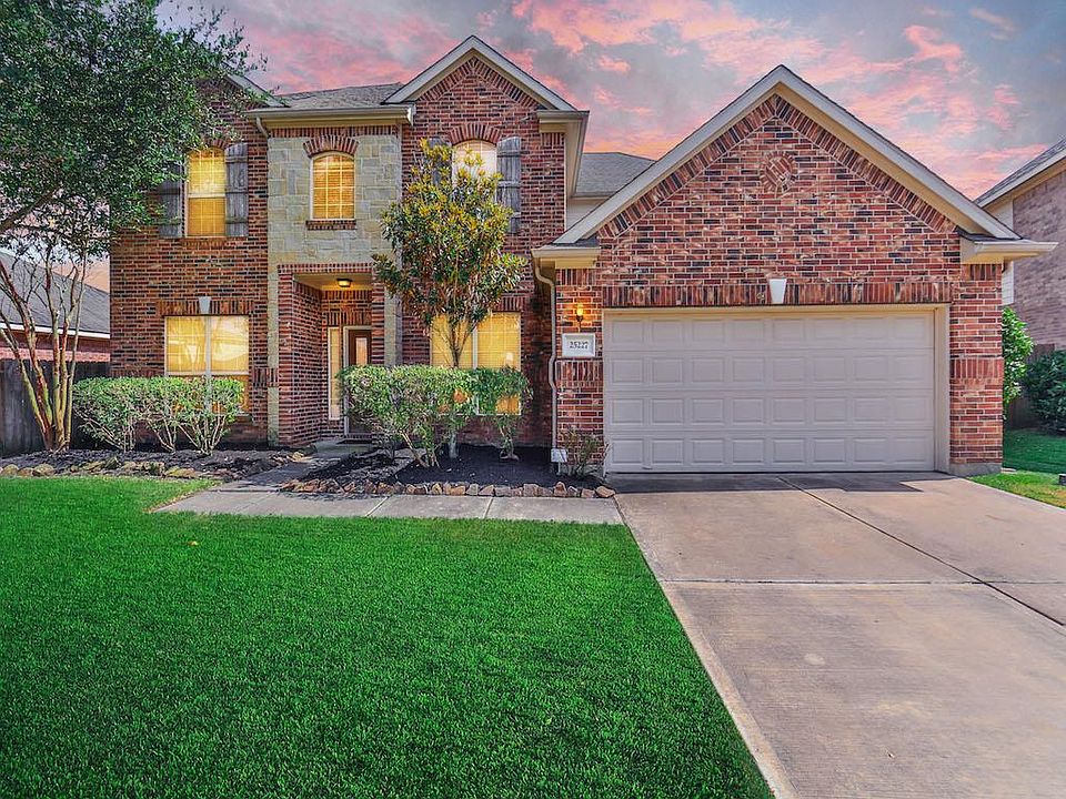 1st image of 25227 Kelton Hills Ln