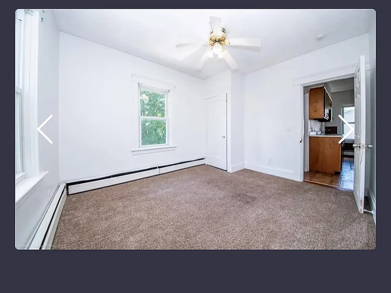 71 Vanderland Ave #2 — Photo 2
