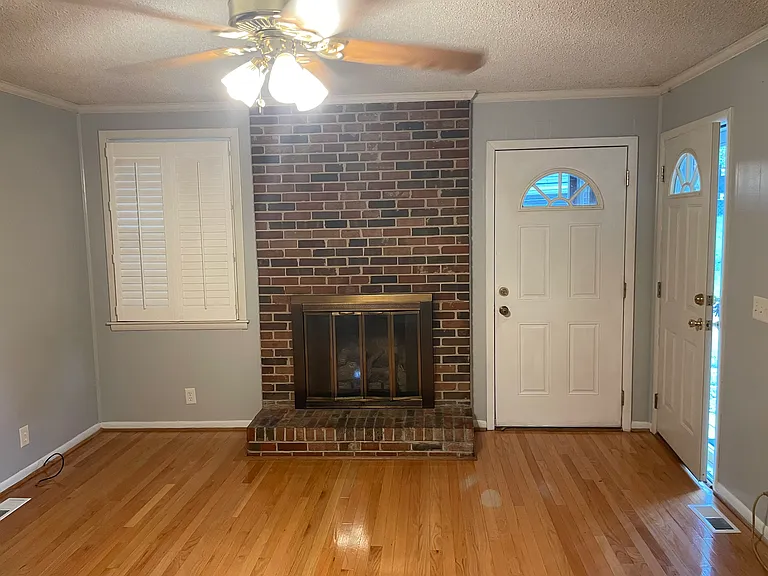 2817 Galesburg Dr — Photo 18