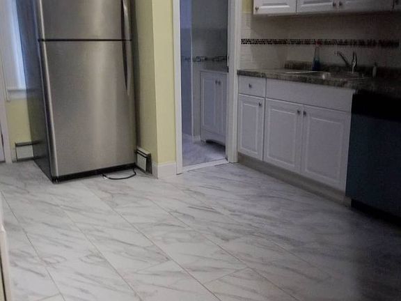 2nd image of 252 Charles Ave