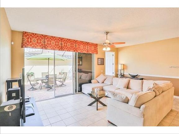 3rd image of 11917 Bianca Ln