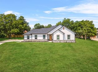 2315 Progress Dr, Brenham, TX 77833
