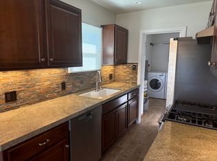 937 N Inglewood Ave APT 1, Inglewood, CA 90302