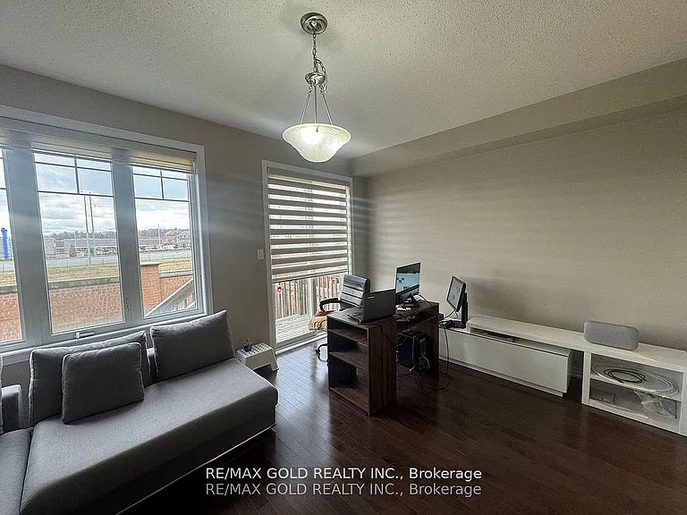 244 Sky Harbour Dr — Photo 13