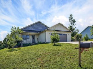 1180 Cobblestone Dr, Rickman, TN 38580