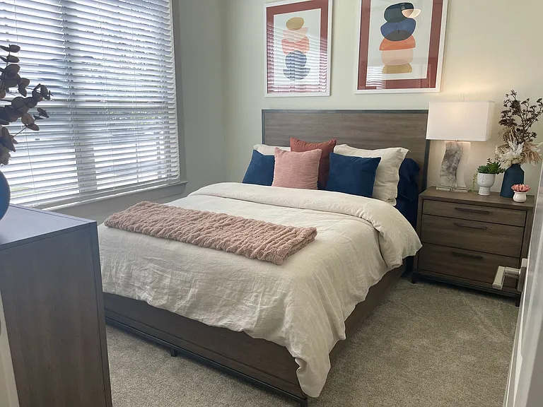 Home at Waller — Photo 25