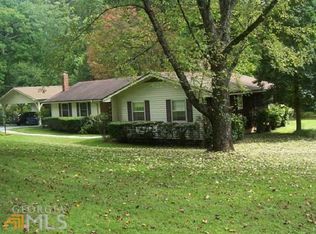 90 Old Buncombe Rd, Clayton, GA 30525