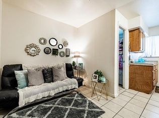 1923 Dallas St APT 5, Aurora, CO 80010