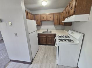 21 Dunlay St APT C13, New Britain, CT 06051