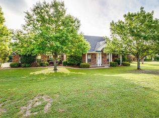 124 Tranquil Pl, Waxahachie, TX 75167