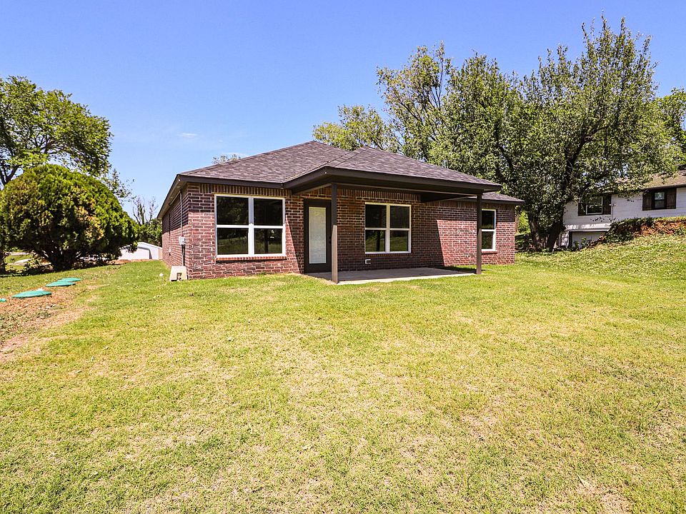1st image of 11108 E 138th Pl N