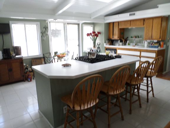 Kitchen with Island