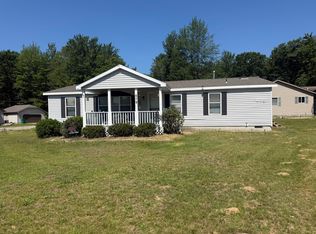 679 Lake James Dr, Prudenville, MI 48651