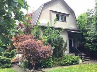 2703 Ward St, Vancouver, BC V5R4S7