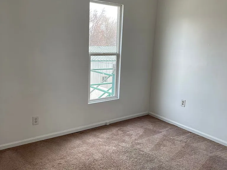 305 N Colorado Ave — Photo 4