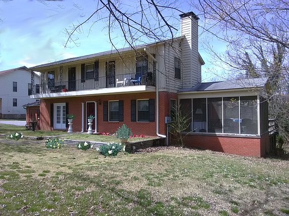 3rd image of 1501 E Main St