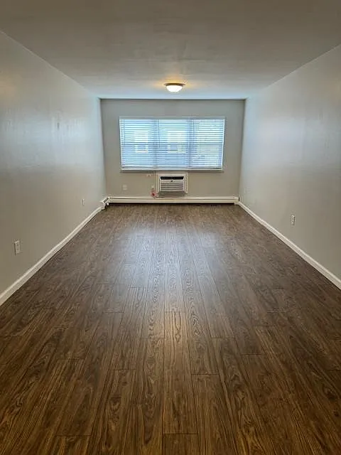 Building Photo - 210 Bergenline Ave #8
