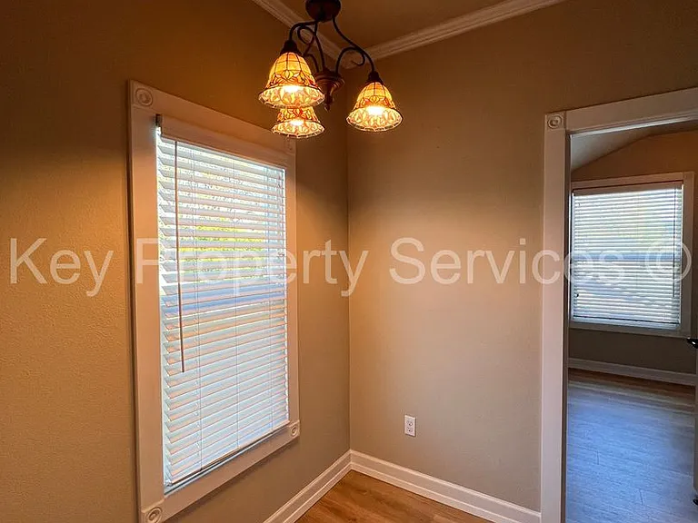 208 Buckeye St #B — Photo 4