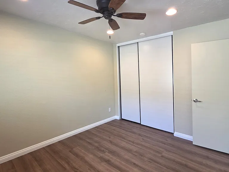 768 Valley Crest Dr — Photo 16