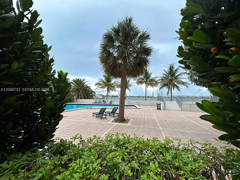 7545 E Treasure Dr #2A — Photo 11