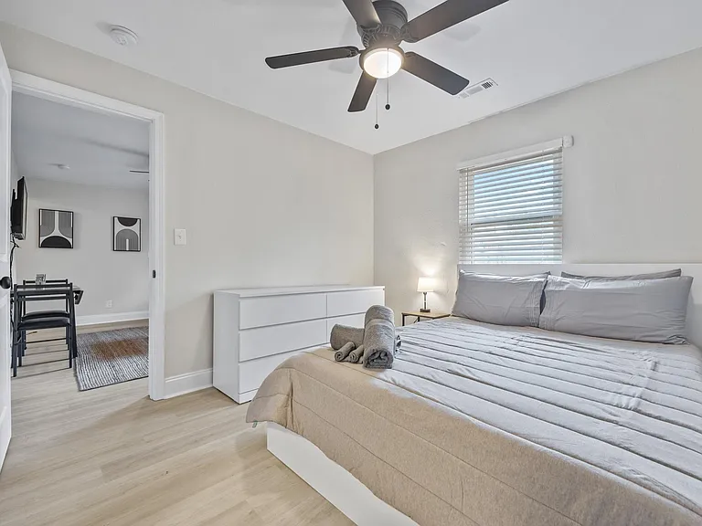 76 Haygood Ave SE #B — Photo 11