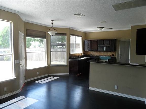 4th image of 17100 Copperhead Dr