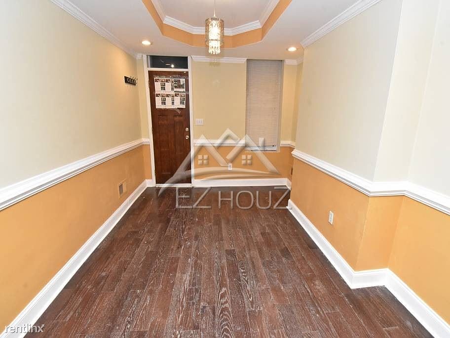 Gallery Images