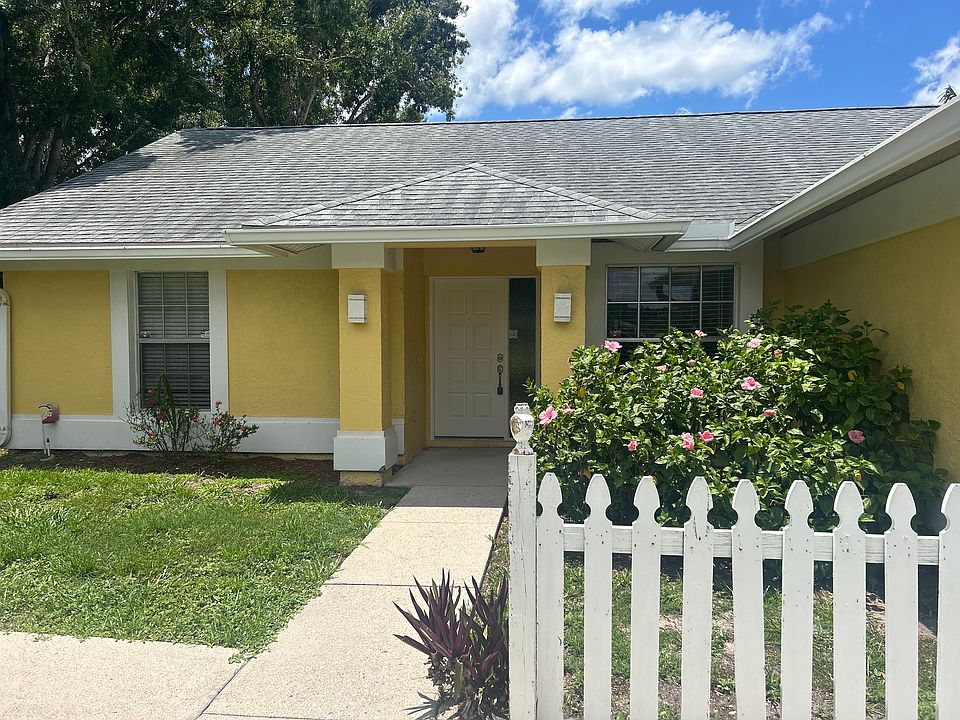 1st image of 906 70th Dr E