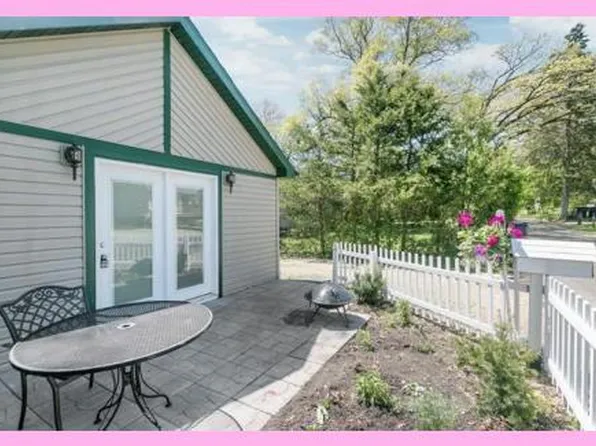 111 BEACH AVE, Edgerton, WI 53534