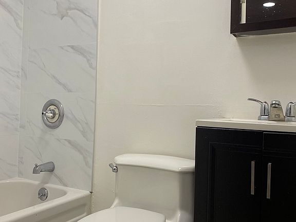 4th image of 456 W 47th St APT 1BA