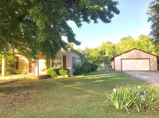200 S 8th St, Davis, OK 73030