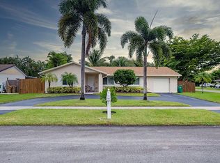 12801 SW 10th Ct, Davie, FL 33325