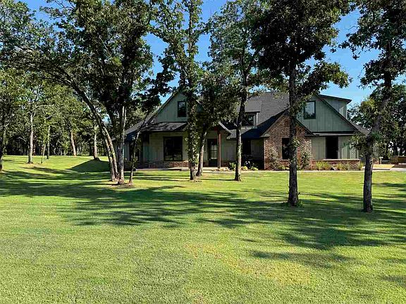 2nd image of 21188 Reserve Cir