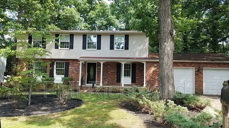 1st image of 1905 Knollwood Dr