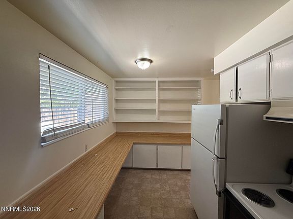 4th image of 1221 S Nevada St