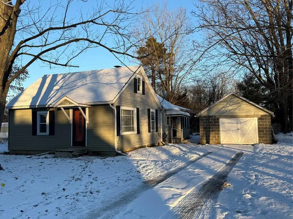 104 N Lester St, Capac, MI 48014